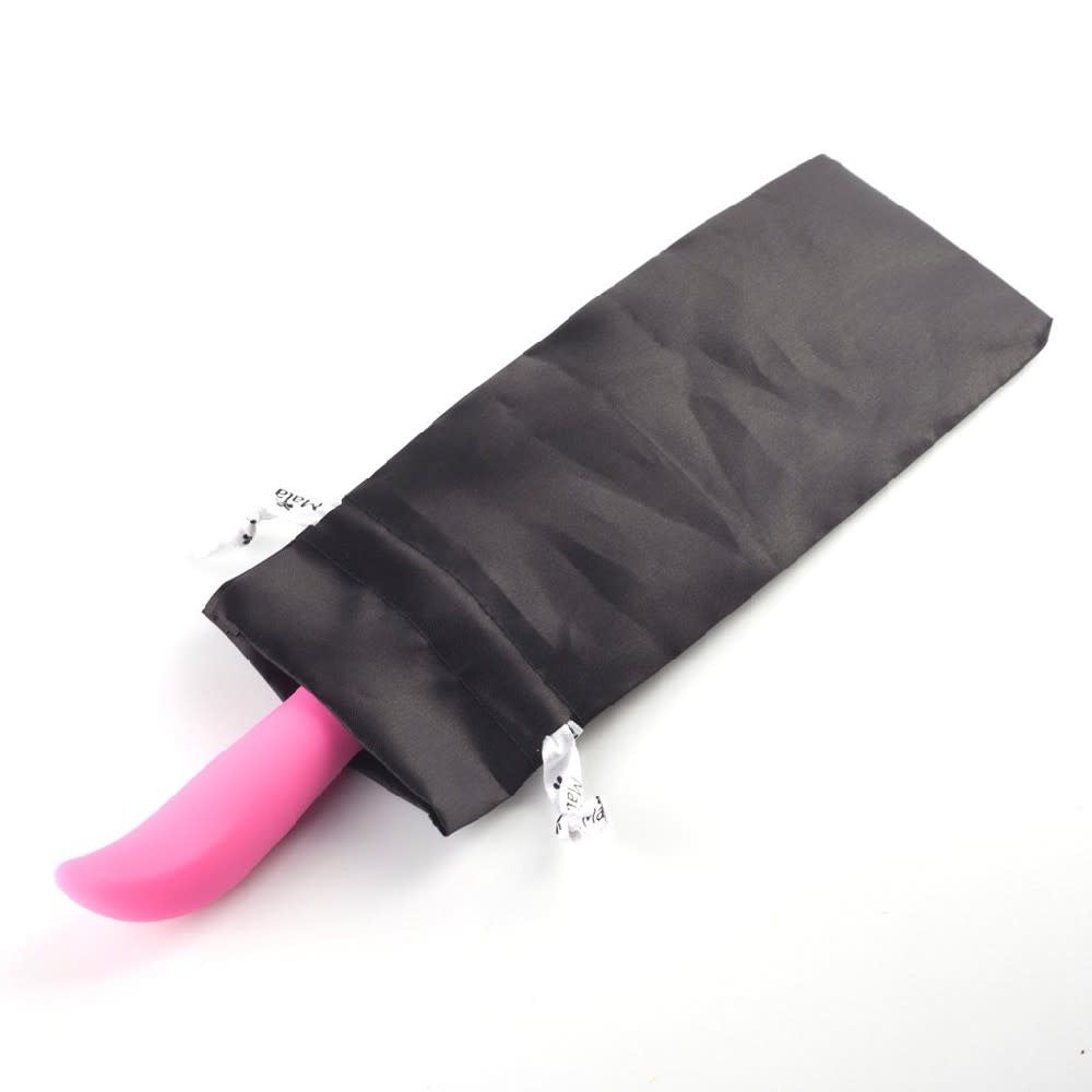 Maddie Q Maia Silicone Rechargeable Vibrator