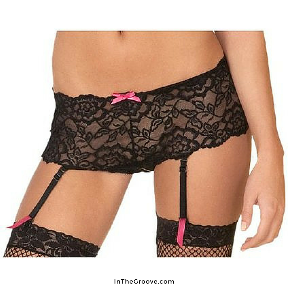 Crotchless Lace Boyleg with Garter