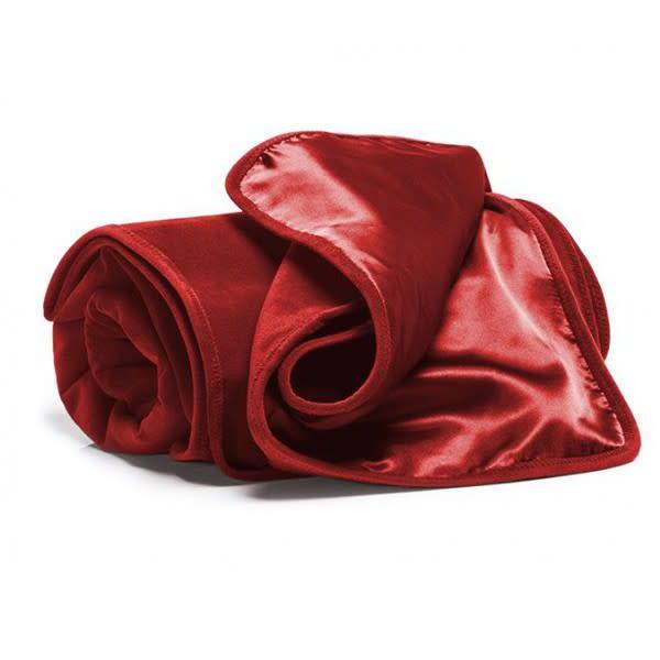 Fascinator Throw - Merlot